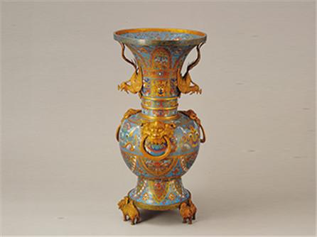  掐丝珐琅凤耳三足尊 清乾隆（1736-1795年）